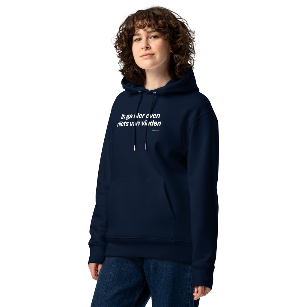 Ik ga hier even niets van vinden – hoodie navy, gedragen door een vrouw