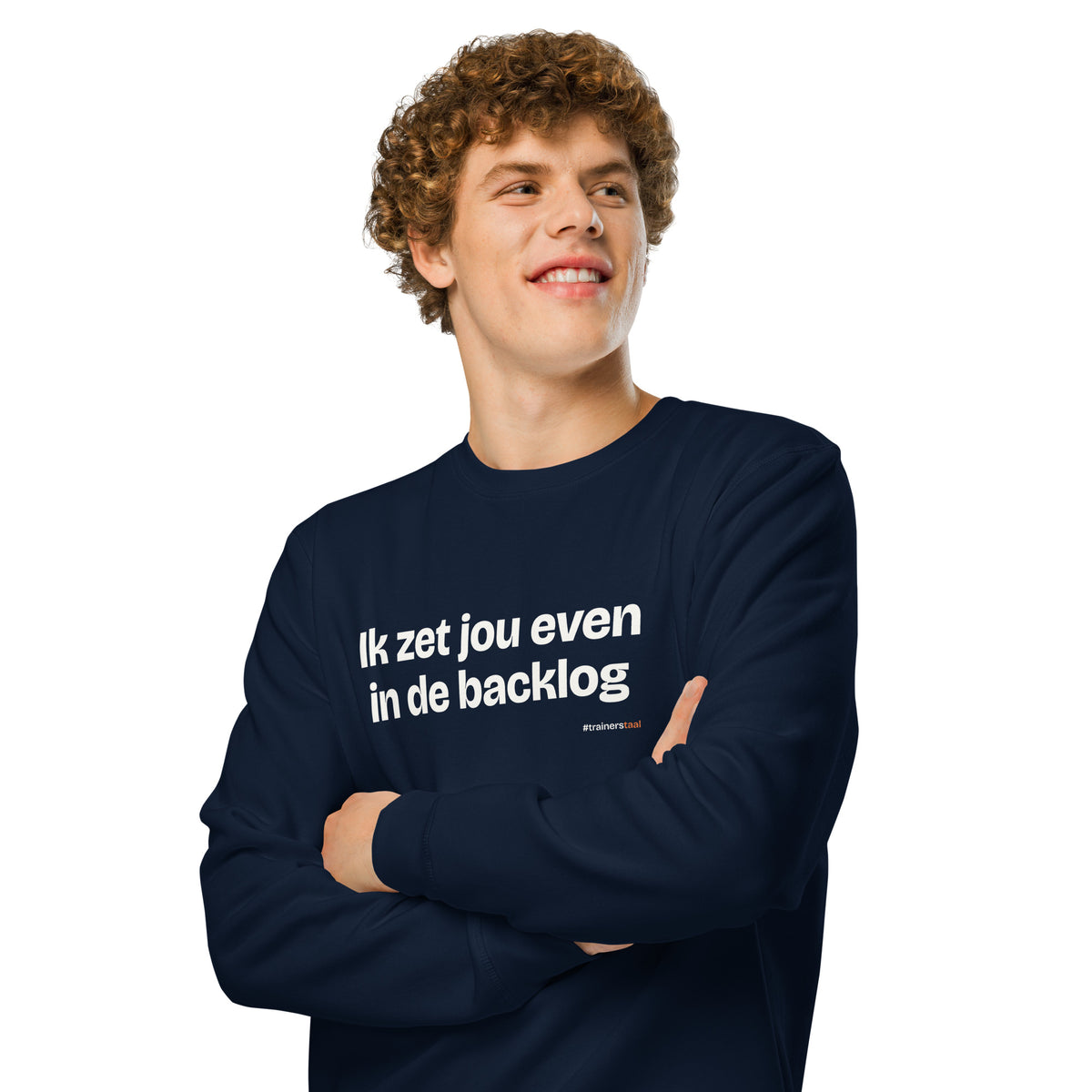 Ik zet jou even in de backlog – sweater navy, gedragen door een man